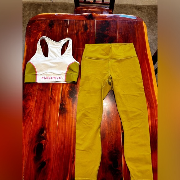 Fabletics set - Picture 7 of 14